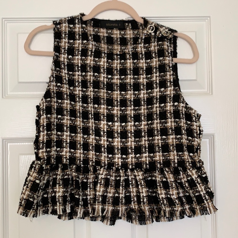 Storets Lisa Tweed Top